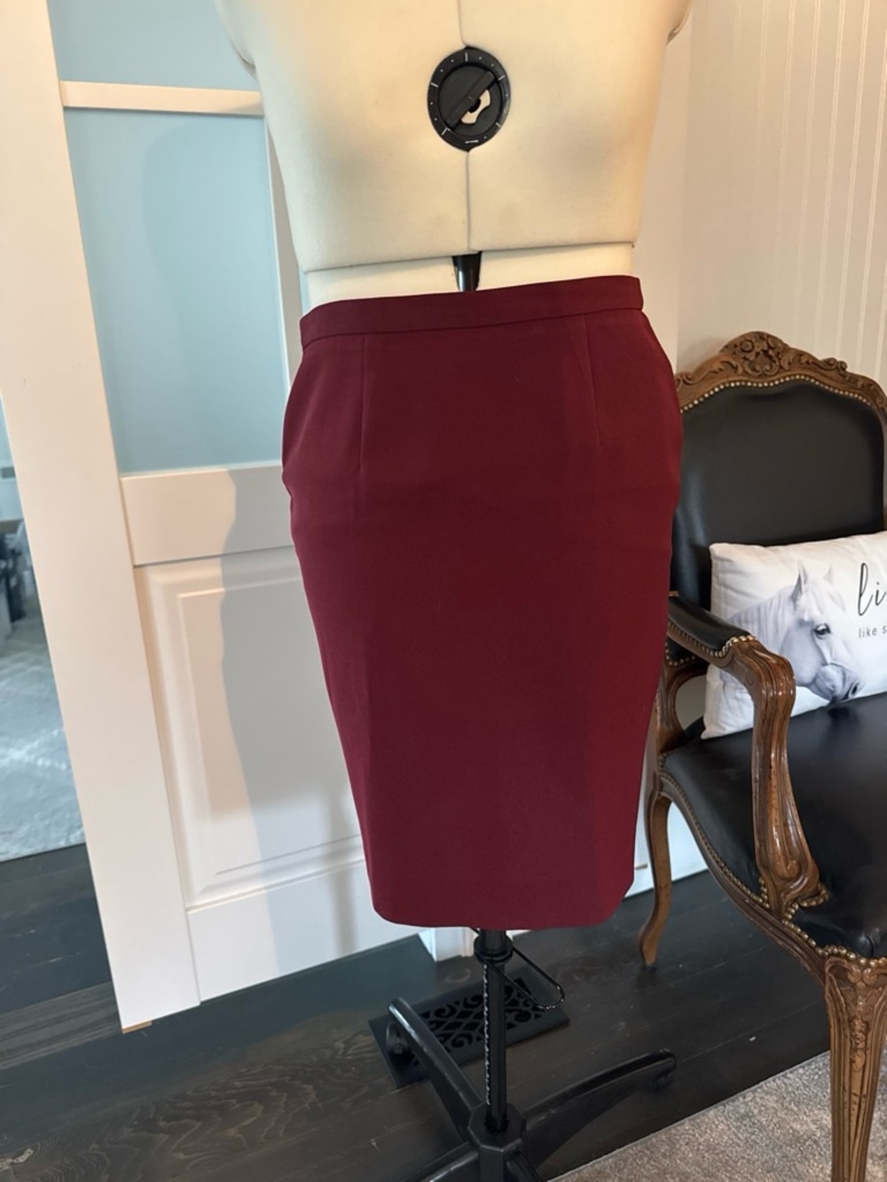 JH Collectibles Women's Burgundy Pencil Skirt
